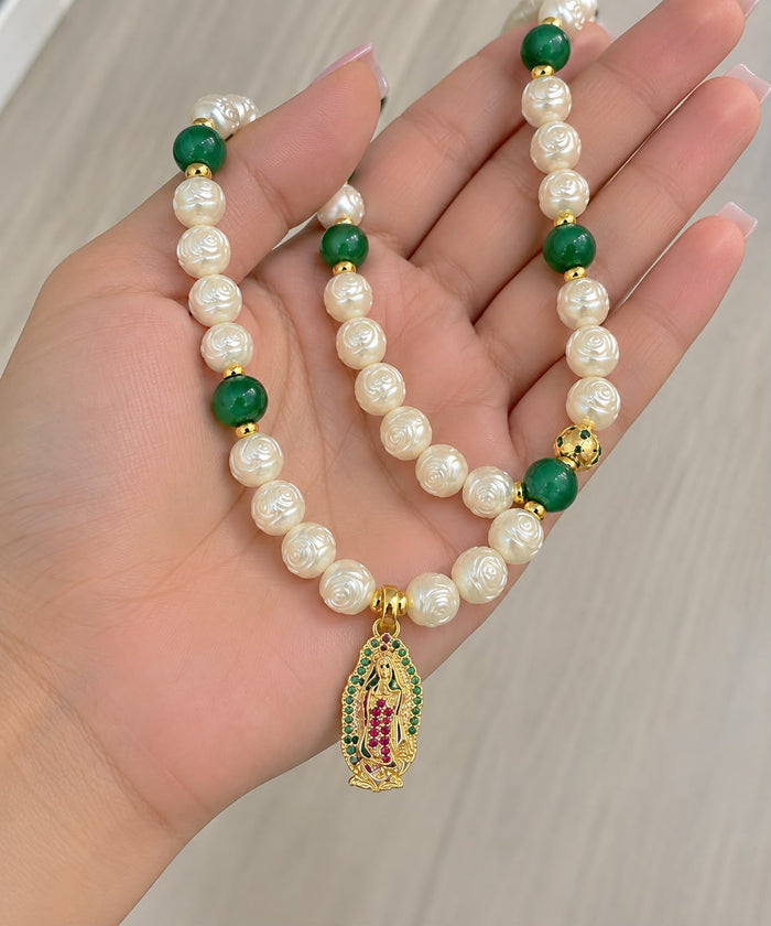 Collar 2 en 1 Virgen de Guadalupe Esmeralda