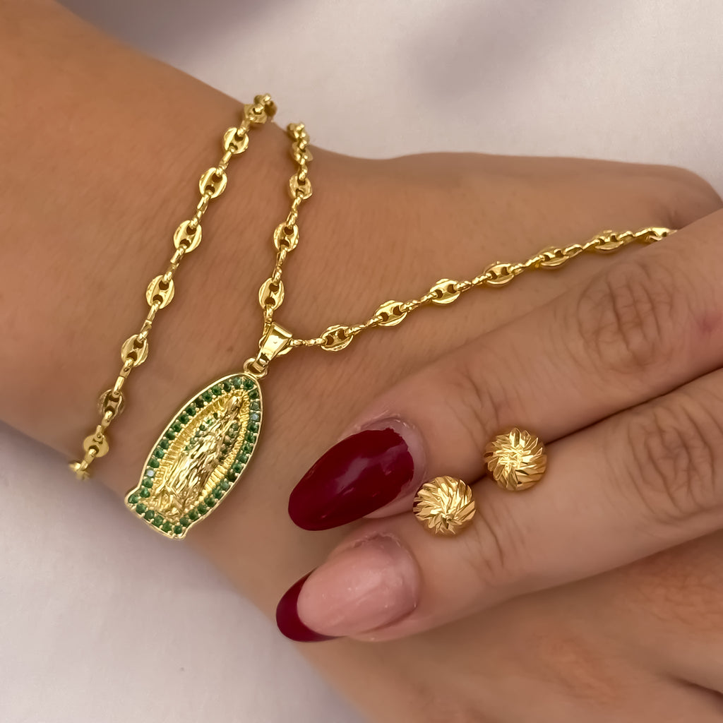 Conjunto Gucci + Guadalupe + Topos