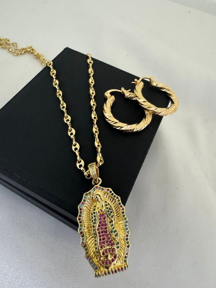Conjunto Dama: Gucci 45 cm + Guadalupe + Candongas