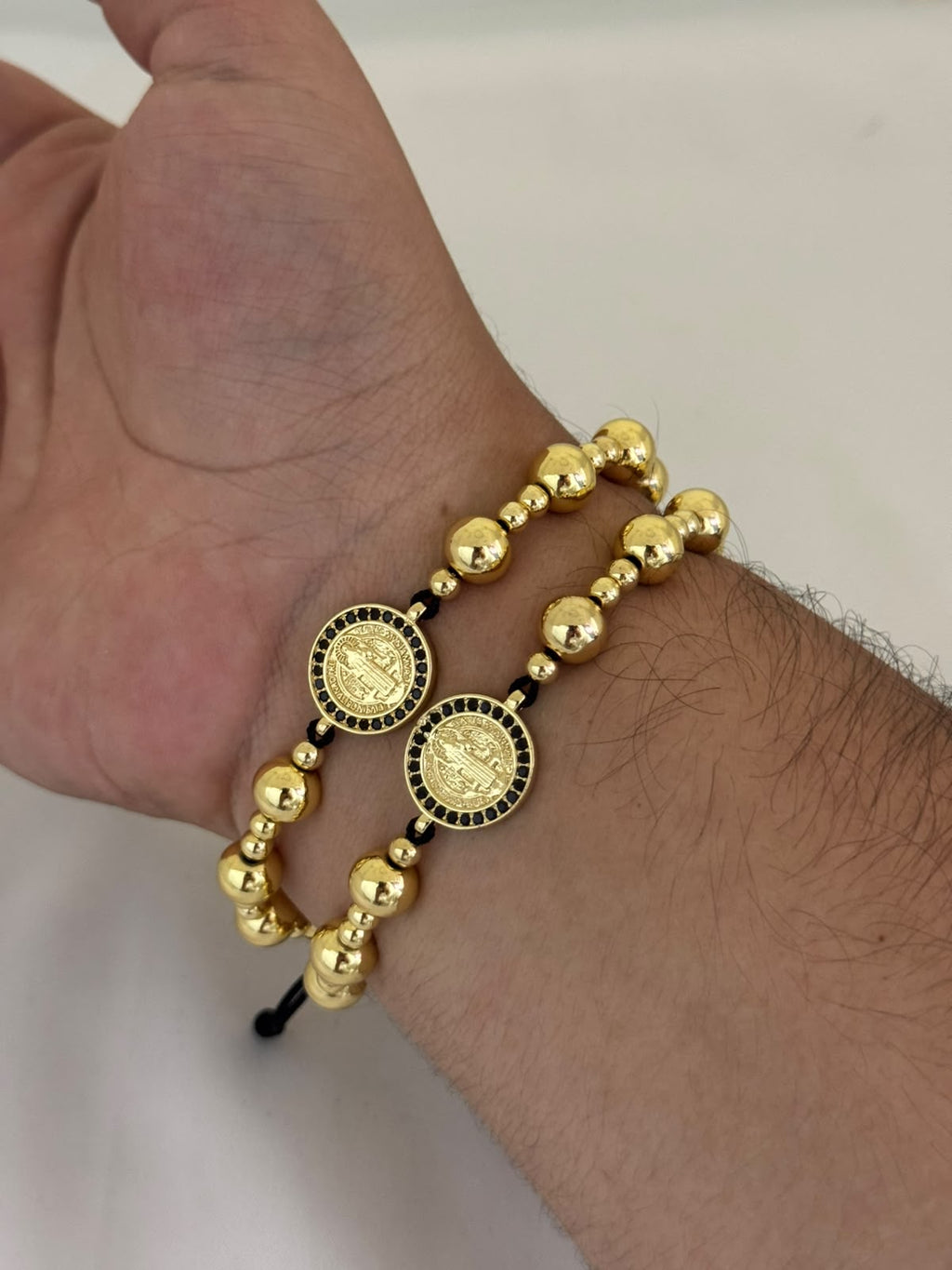 Dúo Pulseras San Benito Detalle Negro