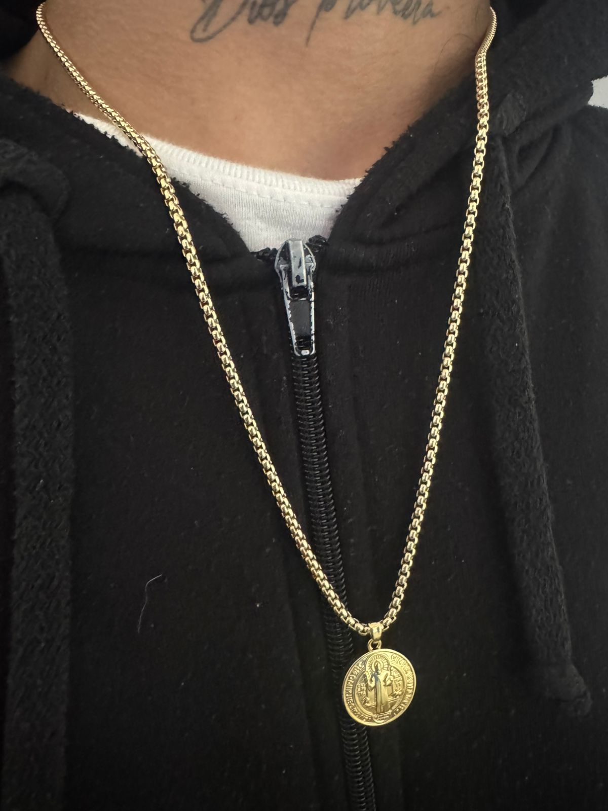 Cadena Veneciana + Dije San Benito